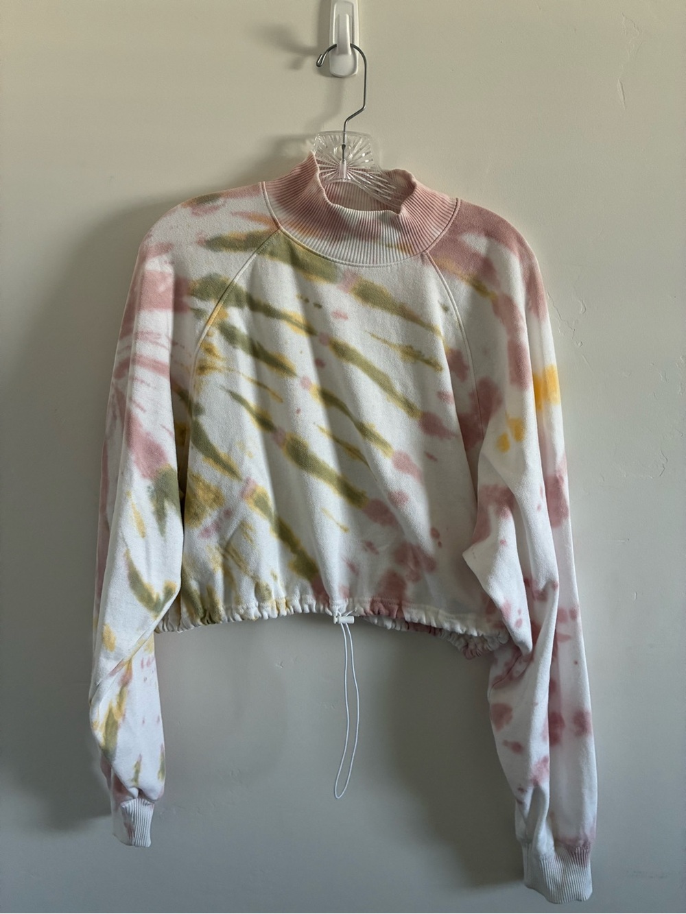 Aeropostale size l Tie-Dye Cropped Sweater Top - Pink & Olive